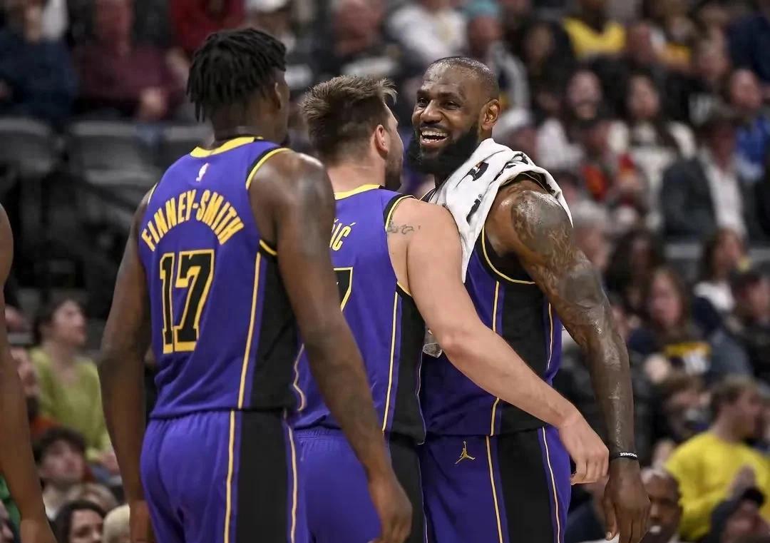 东契奇赛事官方发布高光表现新规，勇士争议不断！