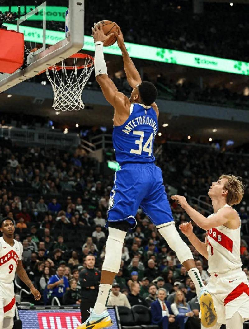 关于字母哥在中国队比赛中回归赛场，大胜引发热议！的信息