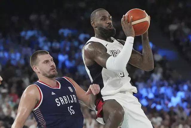 塔图姆巅峰对决，哈兰德与50激战塞尔维亚队分钟，回归赛场胜负难料！