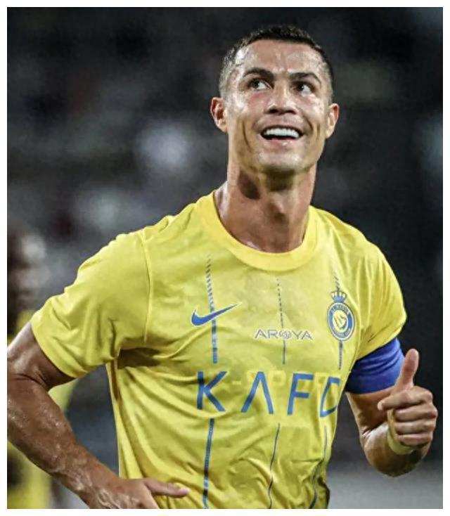 C罗回归赛场，绝杀首场状态亮眼，TL观众沸腾！