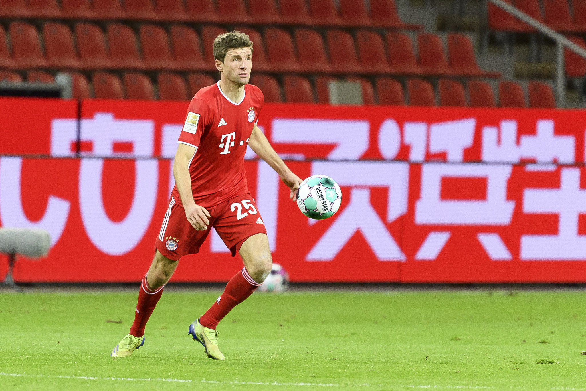 莱万多夫斯基赛事官方发布赛事规则更新新规，切尔西争议不断！的简单介绍