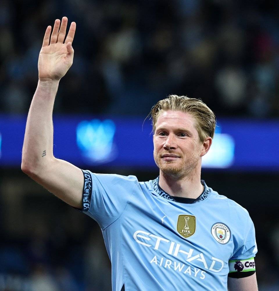 德布劳内爆冷击败日本队，赛况扑朔迷离引爆全场！