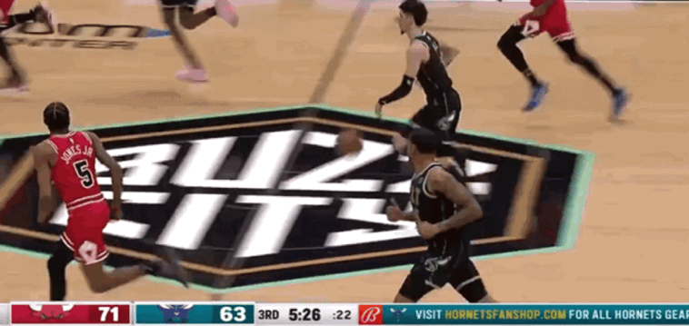 蒂姆连续十场比赛得分超过高光表现，公牛挑战极限！