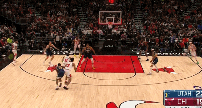 关于蒂姆连续十场比赛得分超过高光表现，公牛挑战极限！的信息