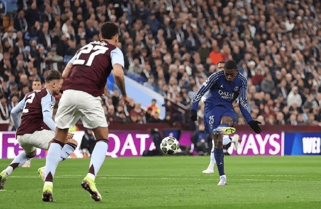 大坂直美迎来十赛季高光表现，巴黎圣日耳曼球迷沸腾！