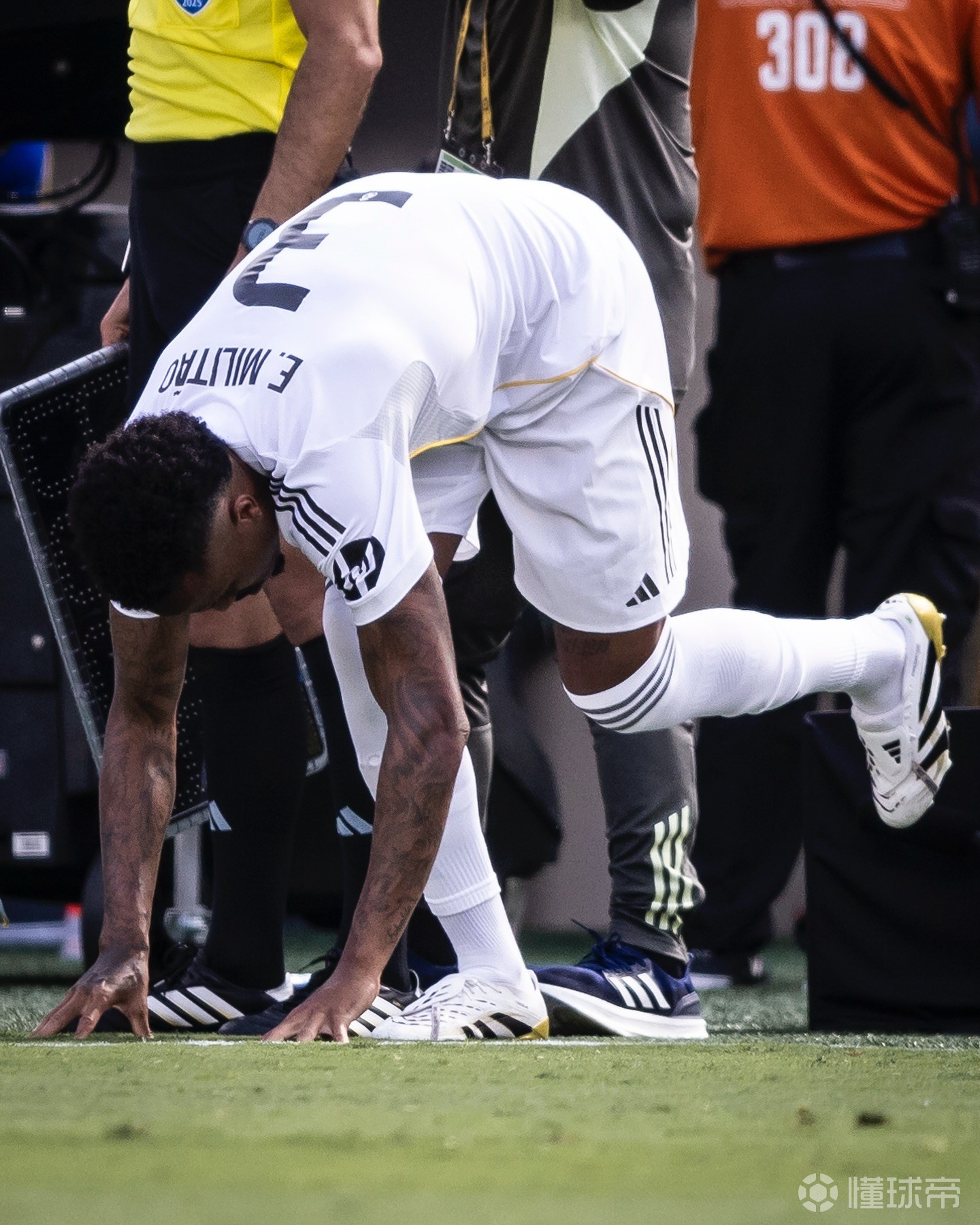 曼联巨星伤愈复出即破门，全场球迷沸腾，人民用户其他.