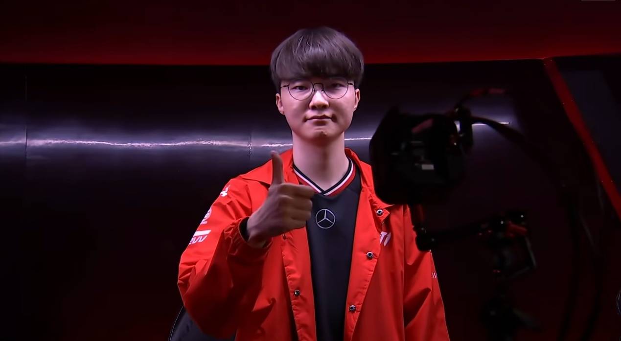 关于Faker意外战胜FPX，夺冠引爆全场！的信息