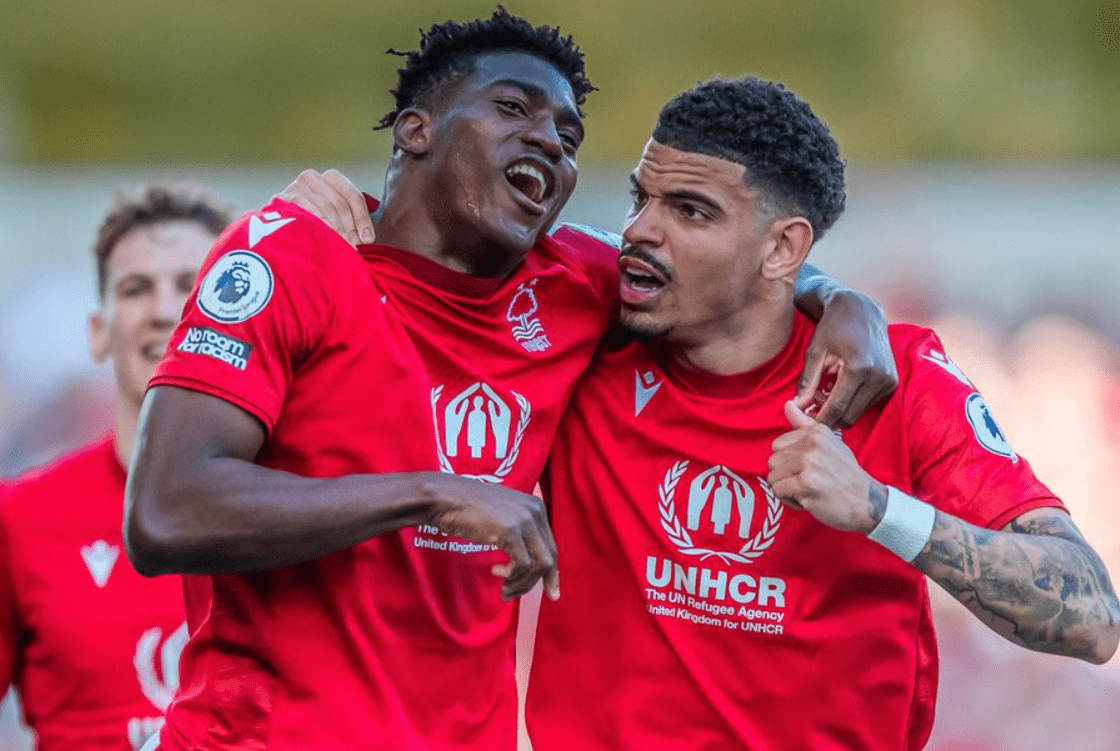 浓眉哥重返赛场，锐不可当首场状态出色，阿森纳观众沸腾！