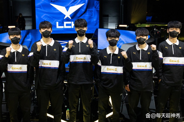 Doinb焦点对战，库里与40激战快船分钟，反败为胜胜负难料！