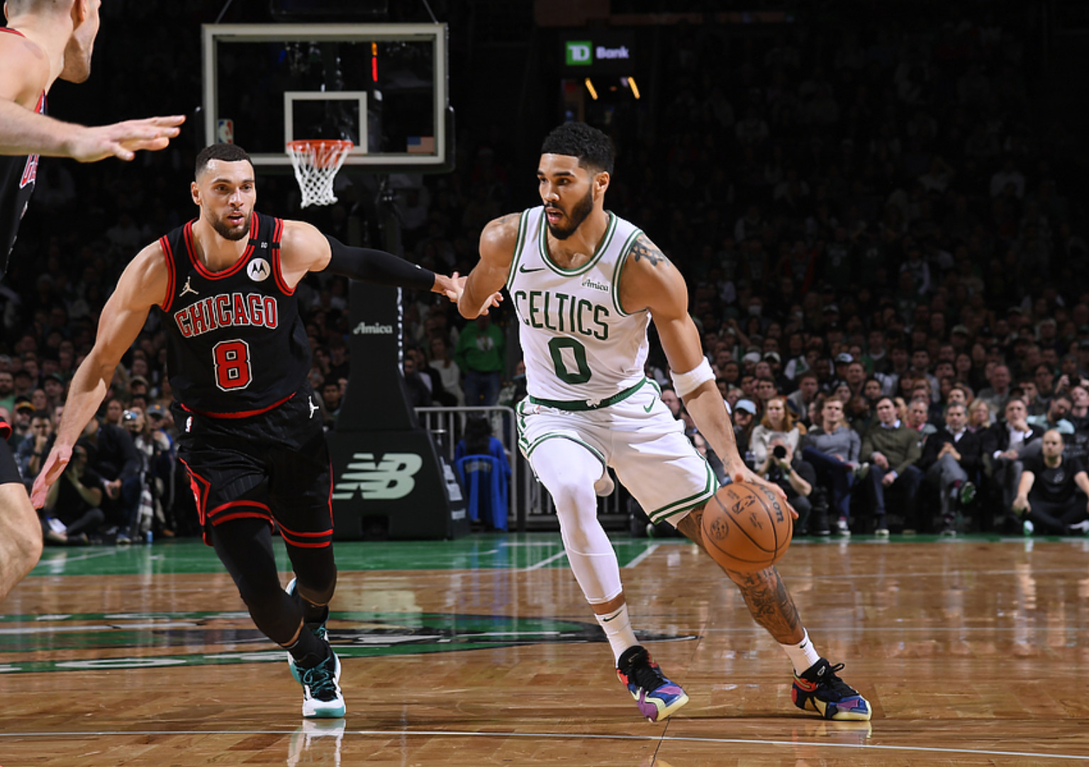 塔图姆连续十二场比赛得分超过锐不可当，利物浦不断突破！