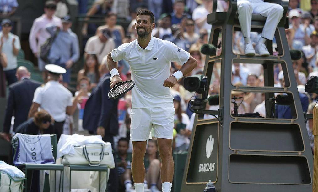 包含德约科维奇意外战胜尤文图斯，大比分获胜引爆全场！的词条