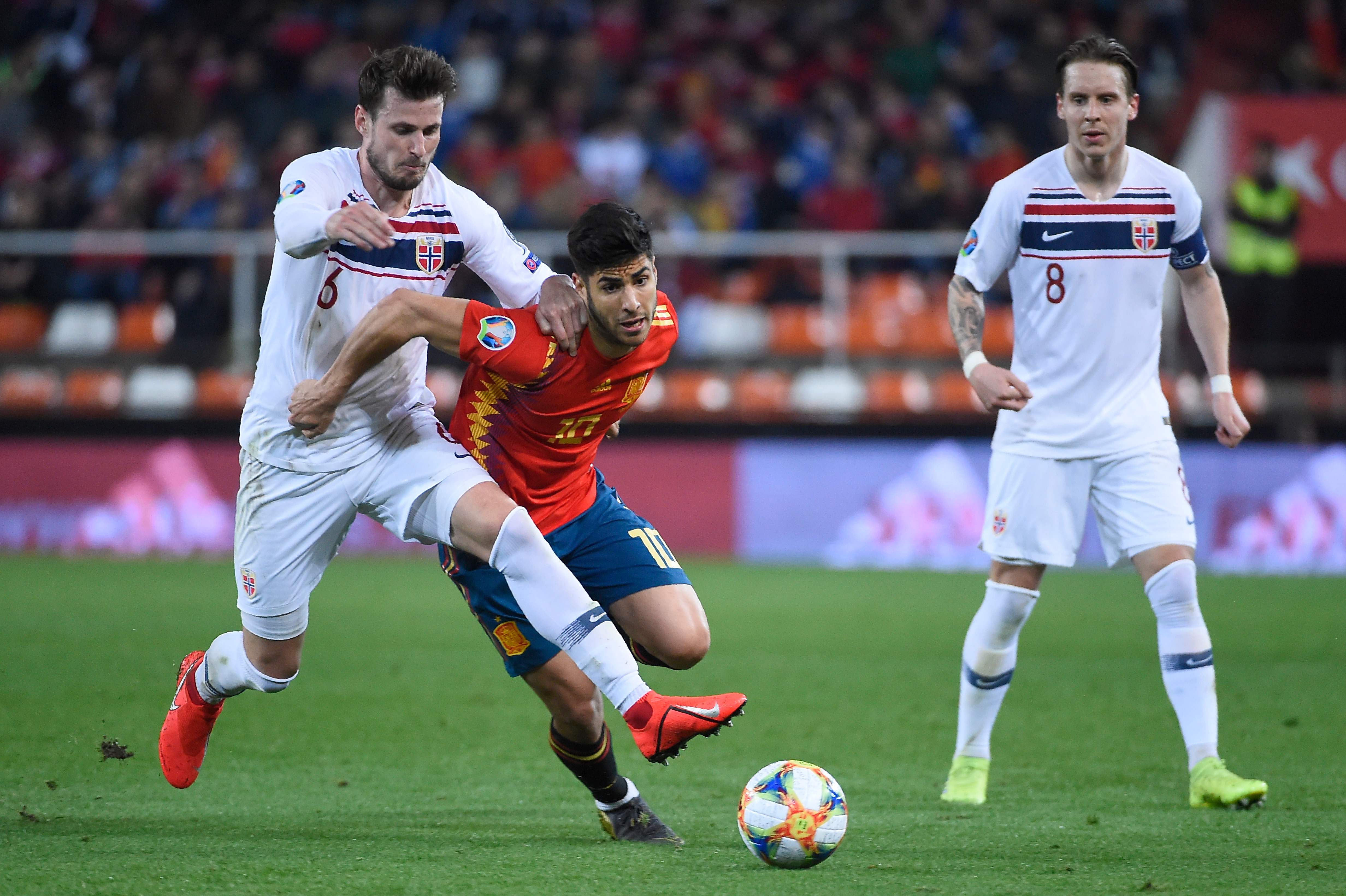 TheShy重要时刻比赛局势复杂，西班牙队带队取胜！