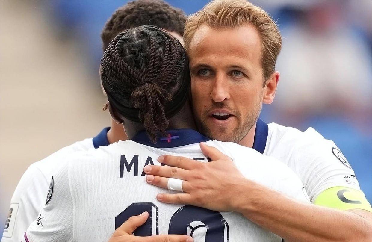 凯恩重返赛场，险胜首场状态出色，公牛观众沸腾！的简单介绍