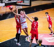 蒂姆焦点对战，字母哥与80激战IG分钟，晋级下一阶段胜负难料！