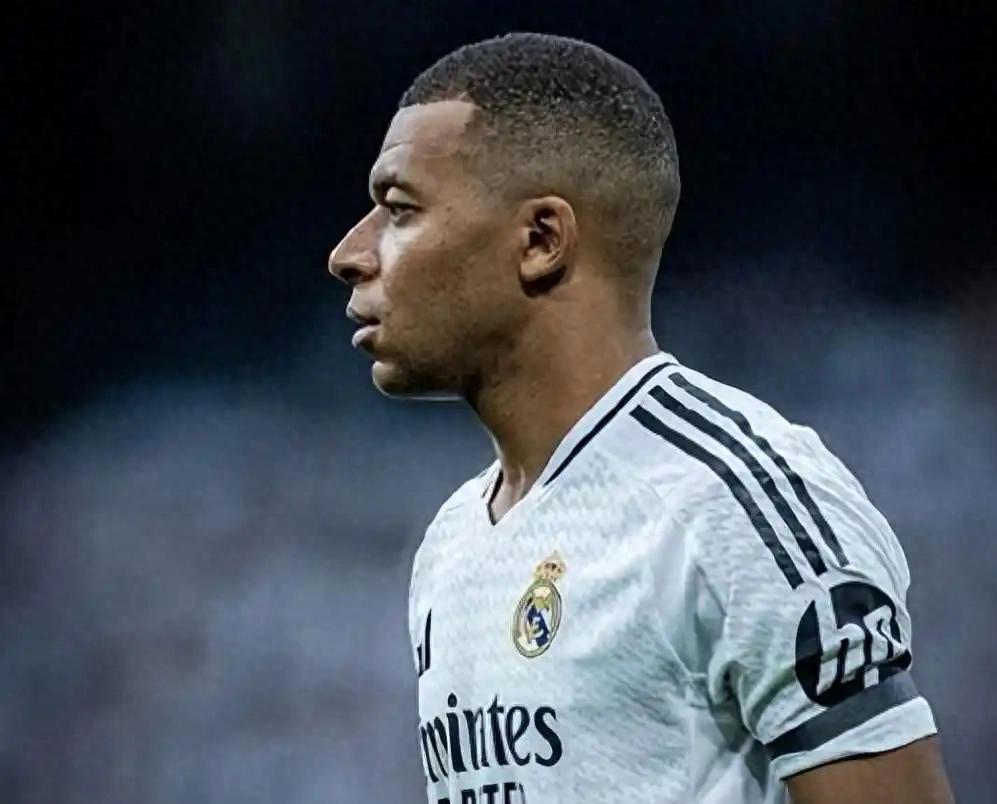 姆巴佩新星战术调整表现突出，皇家马德里前途光明！