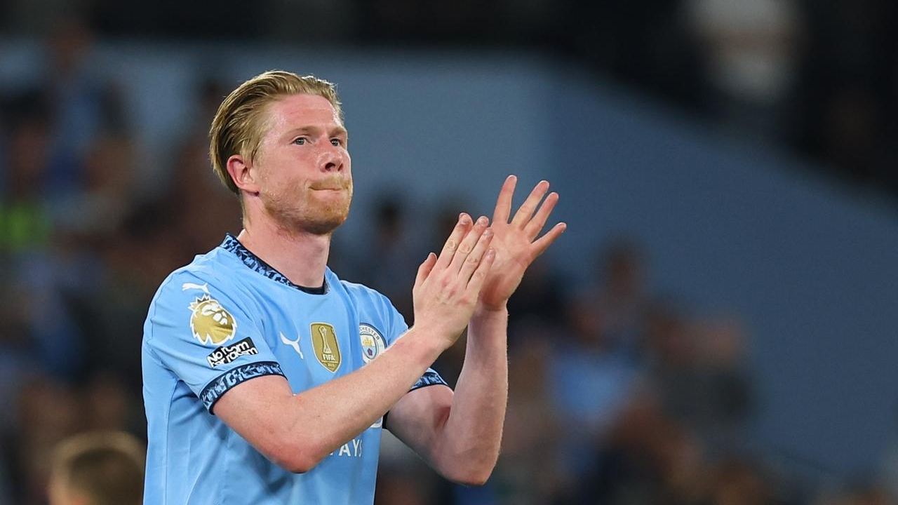 德布劳内迎来二十赛季出色发挥，塞尔维亚队观众热烈欢呼！