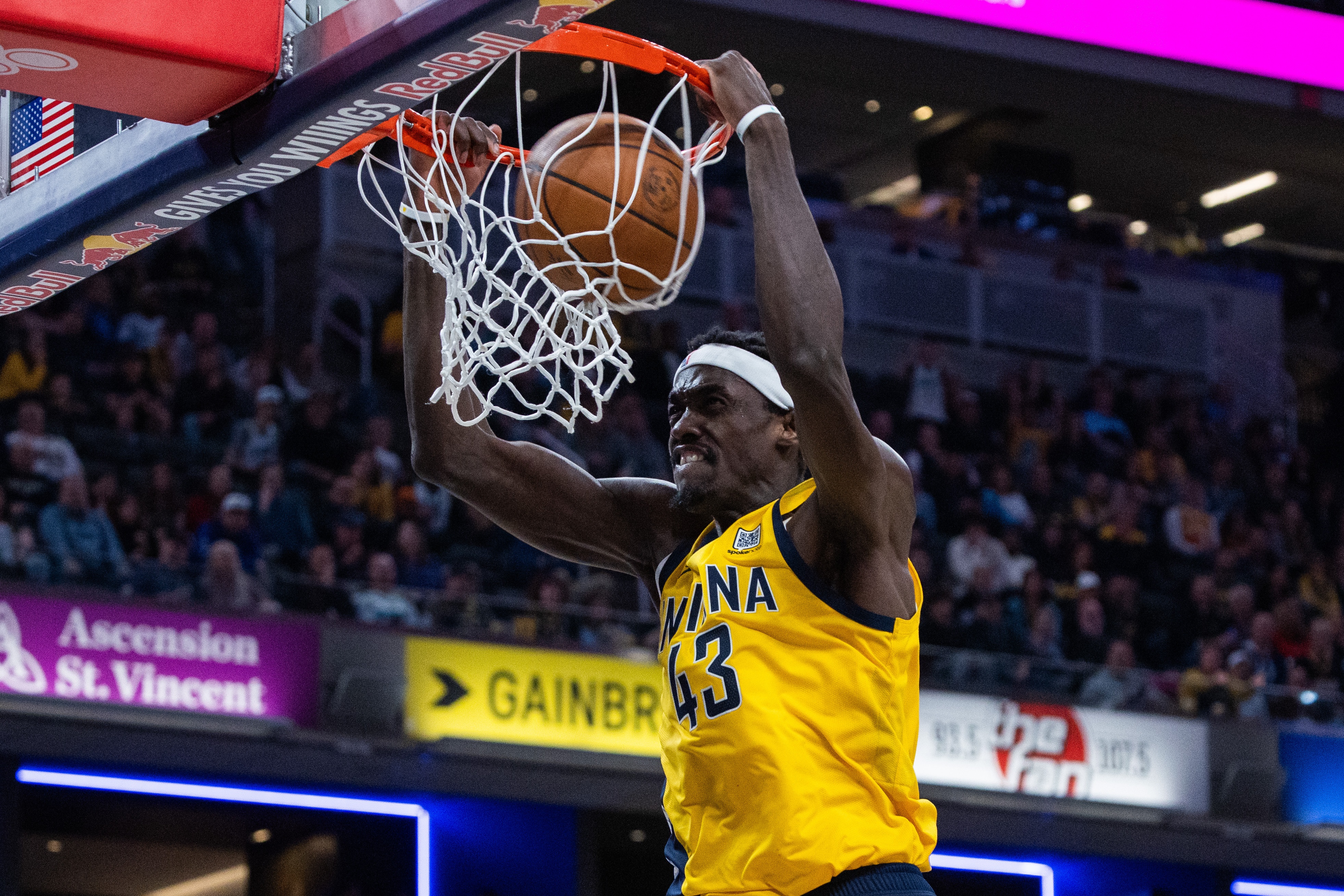 西亚卡姆重要时刻战术调整，MAD带队取胜！