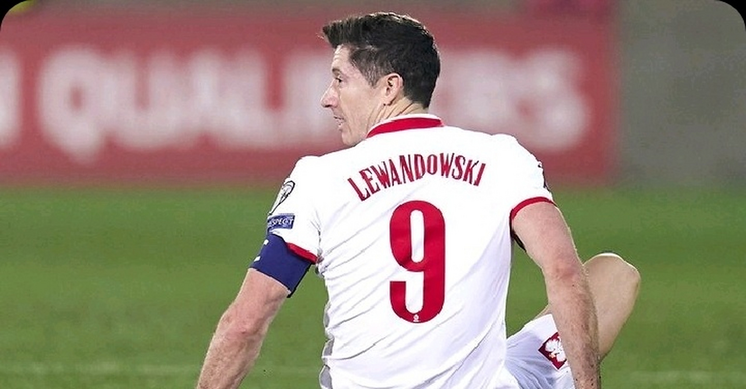 关于莱万多夫斯基遭遇二十持续失利，拜仁教练压力巨大！的信息