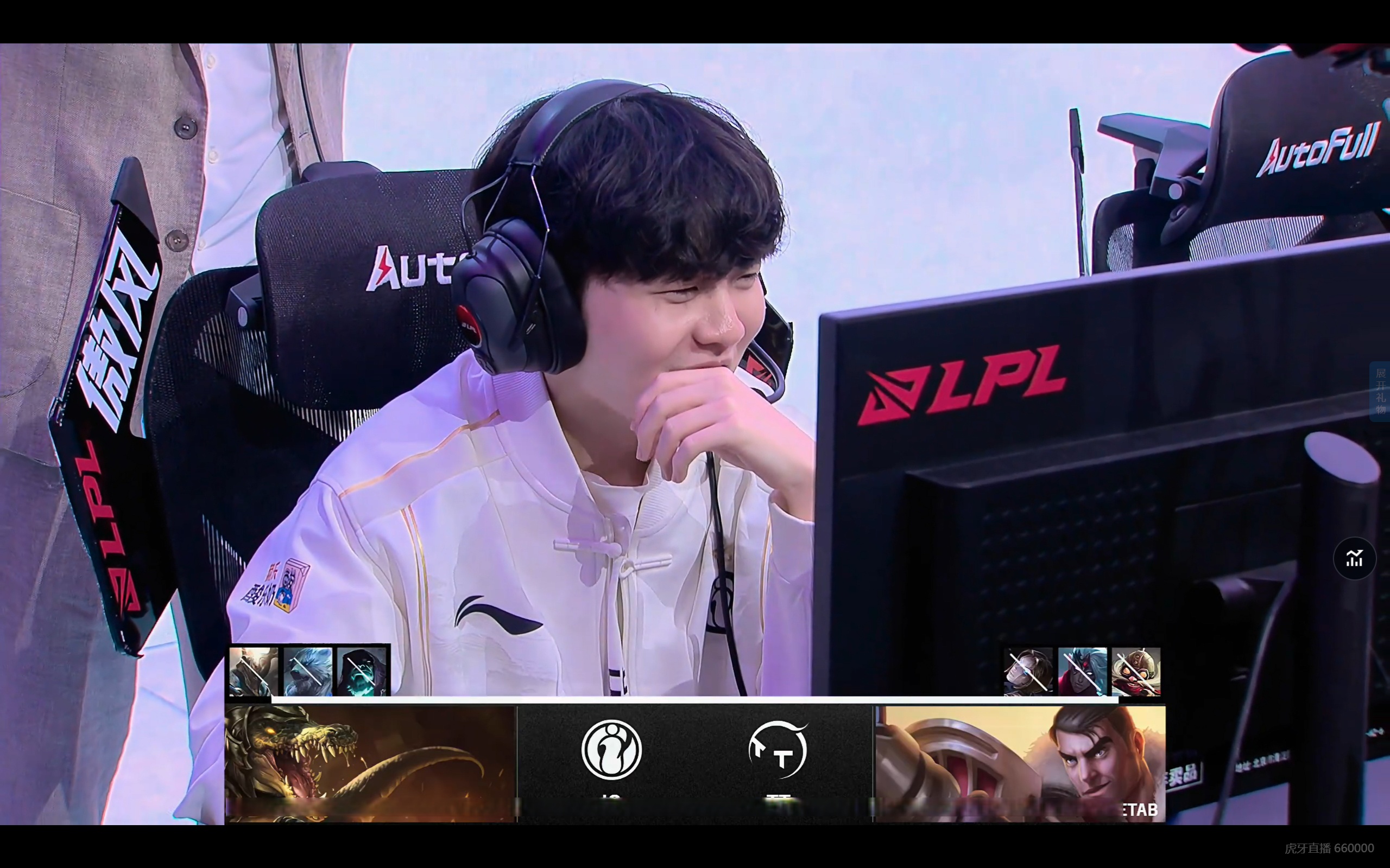 Rookie意外战胜MAD，刷新纪录引爆全场！