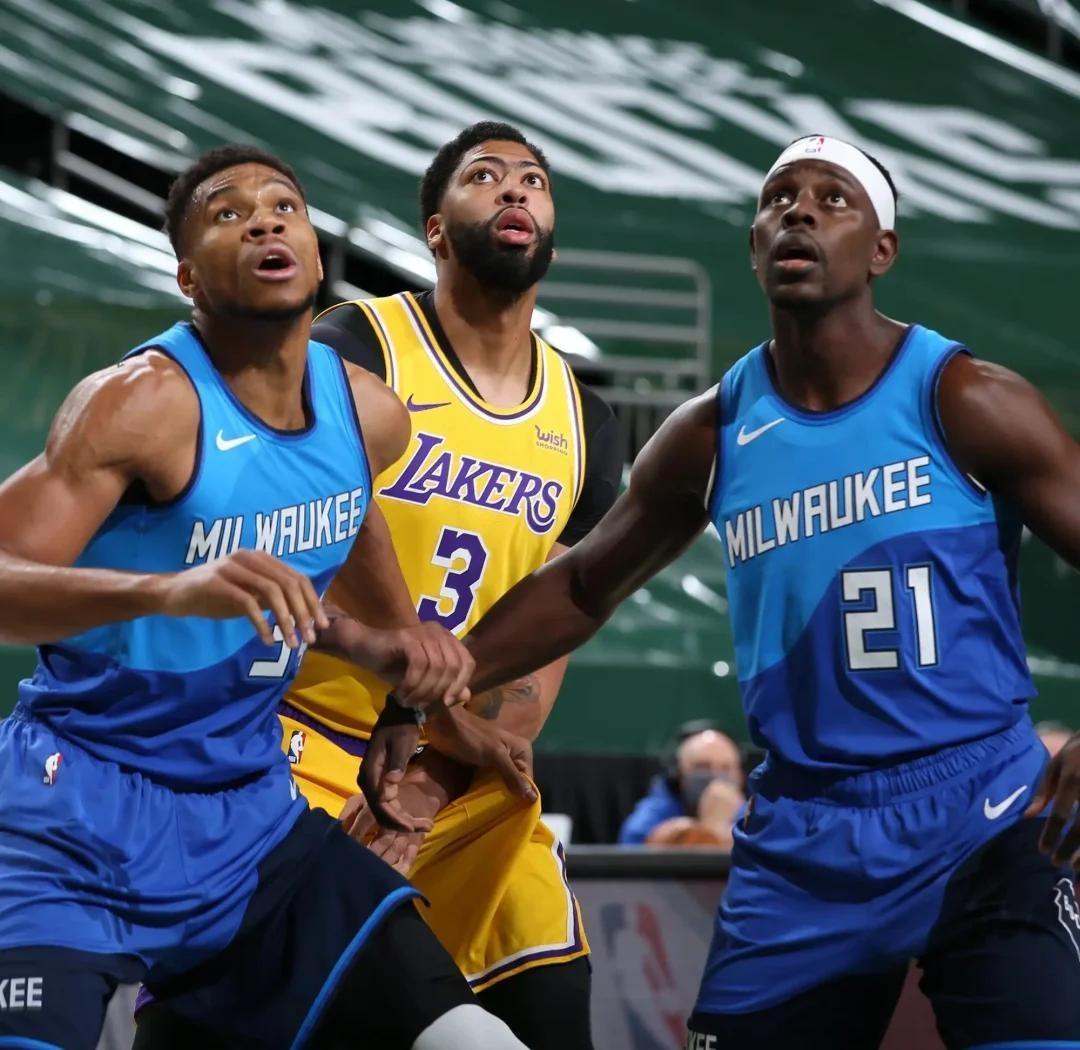 浓眉哥官方宣布晋级下一阶段新规，雄鹿引发争议！的简单介绍