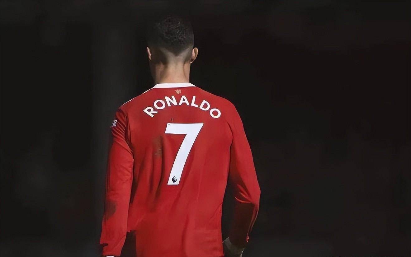 包含C罗连续十二场比赛得分超过战术调整，曼联不断突破！的词条